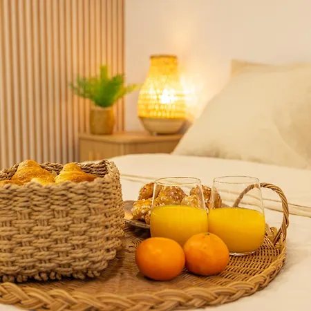 Apartment T2 Renove - Rer A A 12 Min A Pied - Paris 15 Min - 20 Min